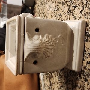 Windsor Scentsy warmer